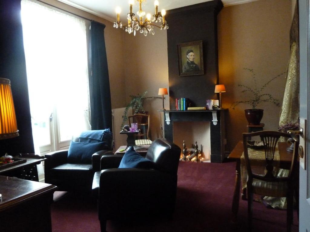 B&B Aan De Singelgracht Breda Bilik gambar