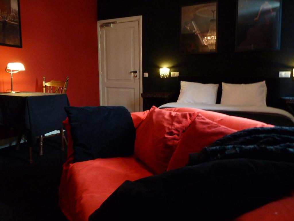 B&B Aan De Singelgracht Breda Bilik gambar